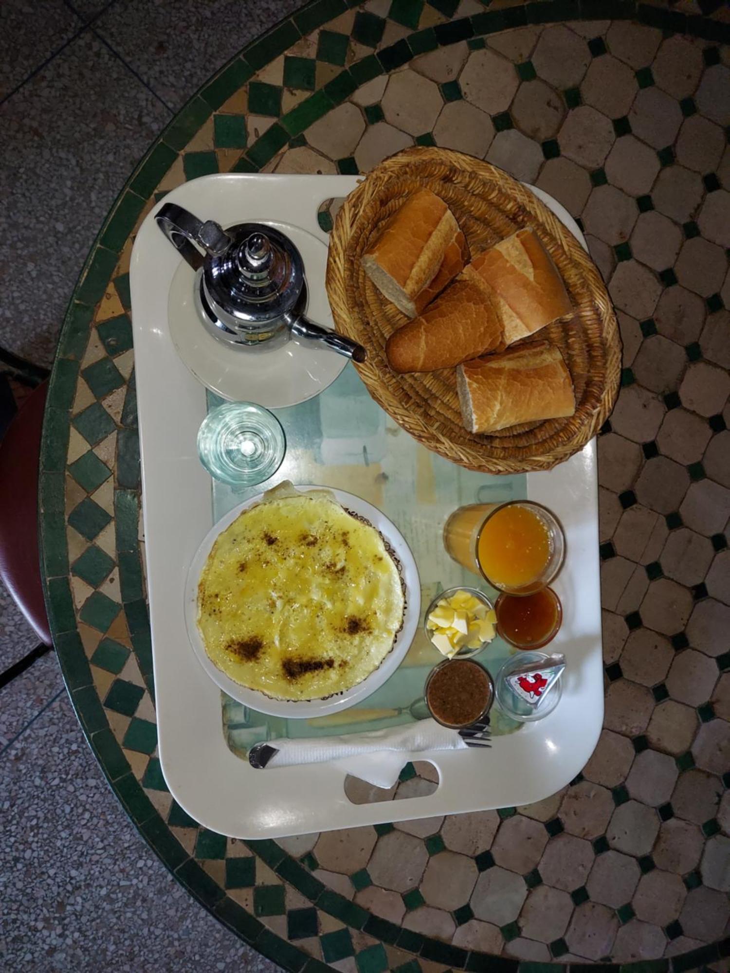 Auberge Chez Hassan 依索安 外观 照片